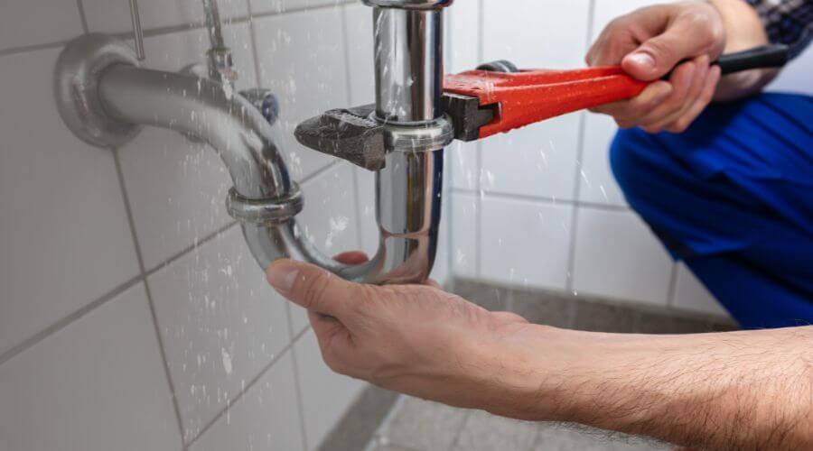 Expert burst pipe repair services in Port Barre, LA